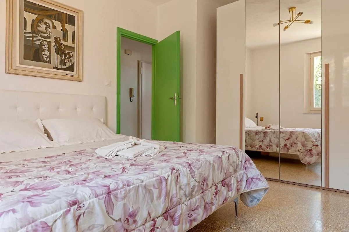 Red House - View Of The Hills Apartment Terricciola